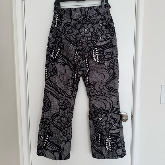New Free People Movement Bunny Slope Printed Ski Pants In Midnight
Combo - Picture 7 of 16